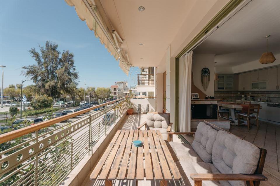 Lazarus 2Bd Apartment In The Center Patras Luaran gambar